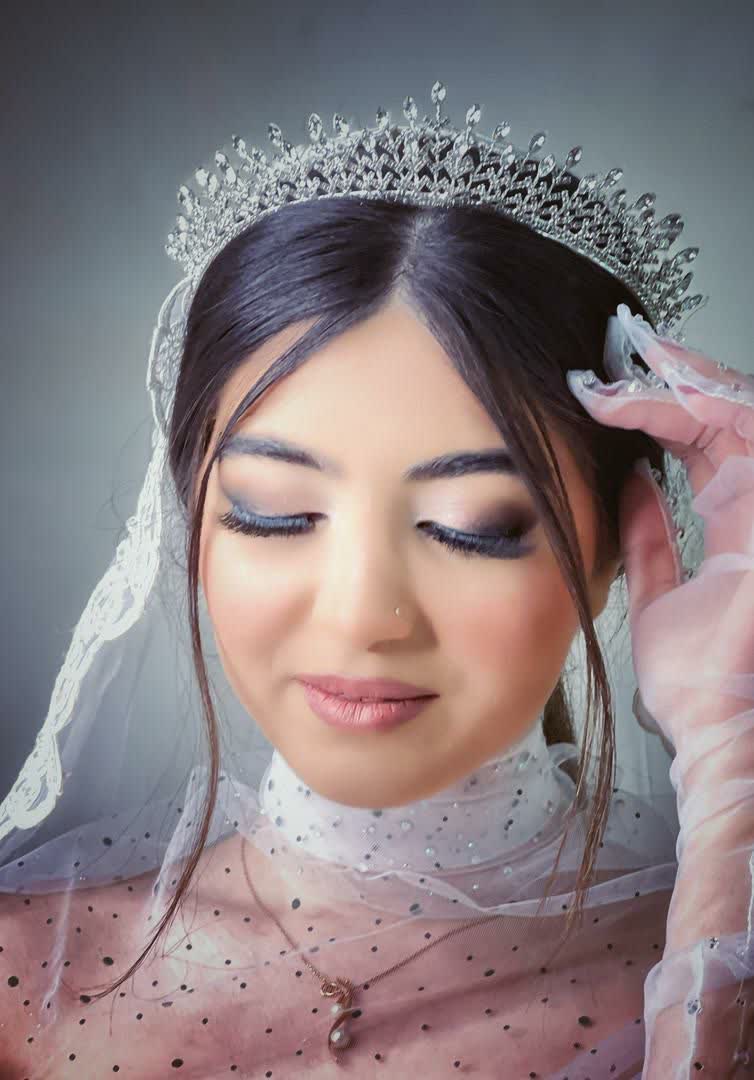 نمونه کار سالن زیبایی آی تای شکیبافر